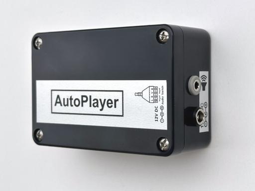 Autoplayer, out door suitable audio player in plastic housing